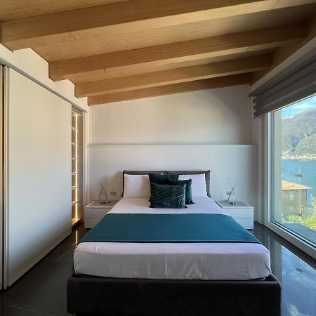Luxury Lakefront Penthouse Lezzeno Exteriér fotografie