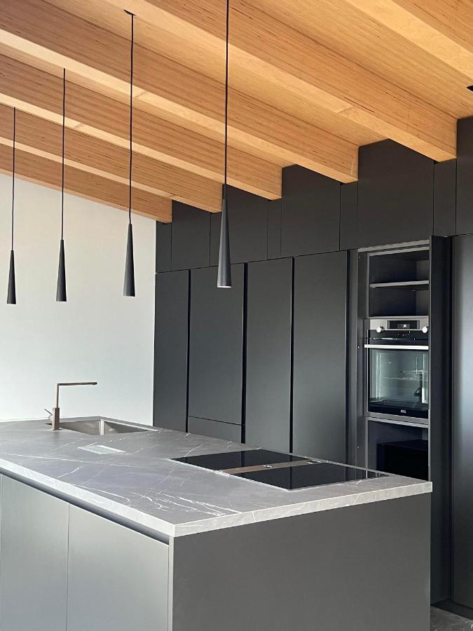Luxury Lakefront Penthouse Lezzeno Exteriér fotografie